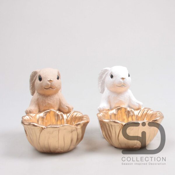 Paashaas Met Tulp Schaal Cement 16.5x11.5x13 cm Camel Wit Prijs per Stuk